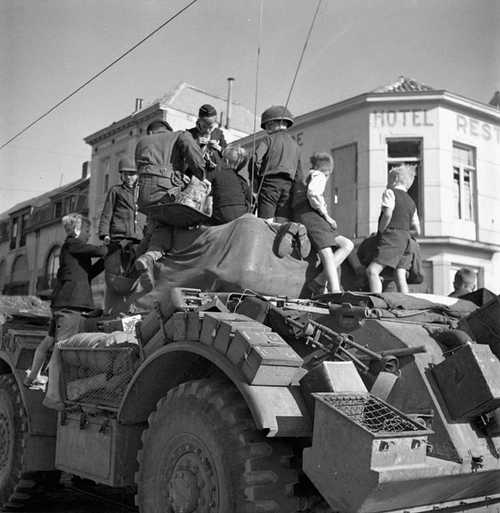18th Armoured Car Regiment, 12th Manitoba Dragoons