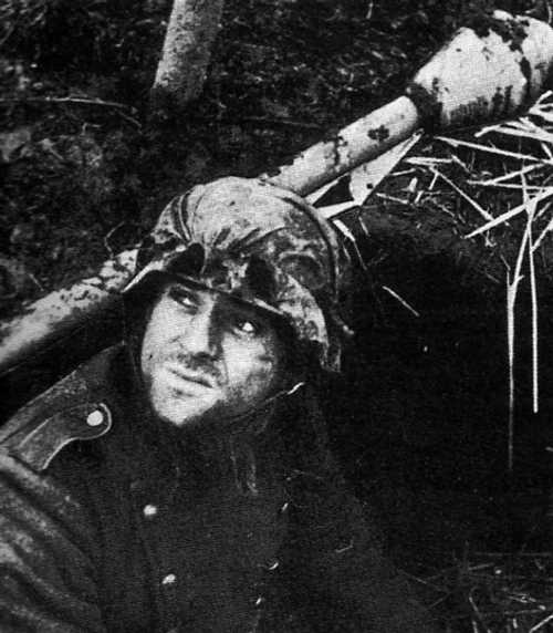 German soldier, Western Front 1945 - German Forces | Gallery