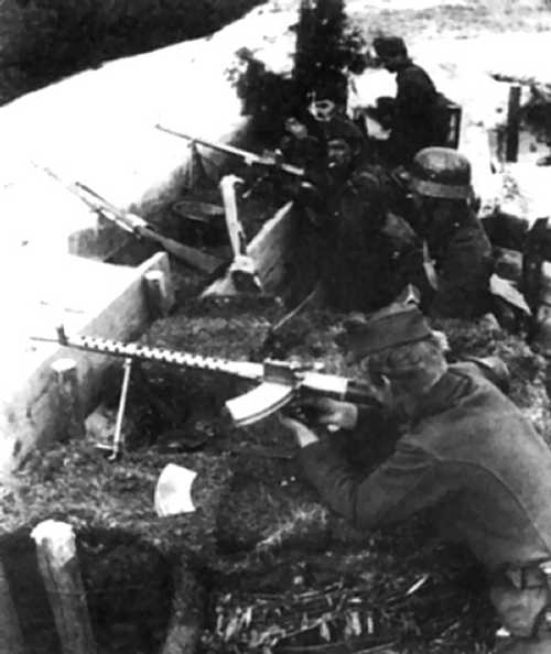 Hungarian soldiers in a trench
