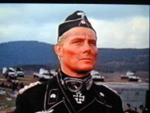 Robert Shaw in "Battle of the Bulge"